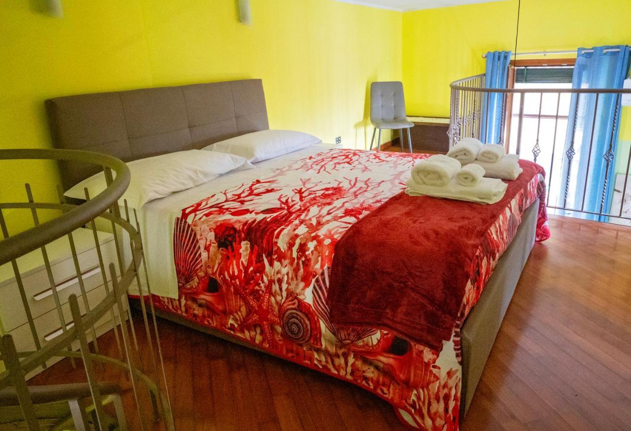 Casa "Positano" Da Ely - Salerno Centro Con Self Check-In Lejlighed Eksteriør billede
