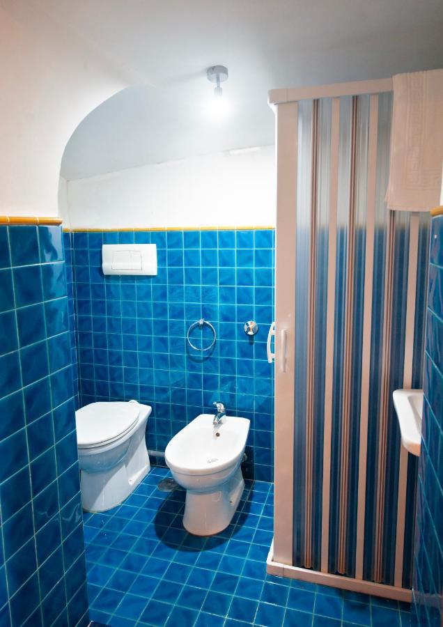 Casa "Positano" Da Ely - Salerno Centro Con Self Check-In Lejlighed Eksteriør billede