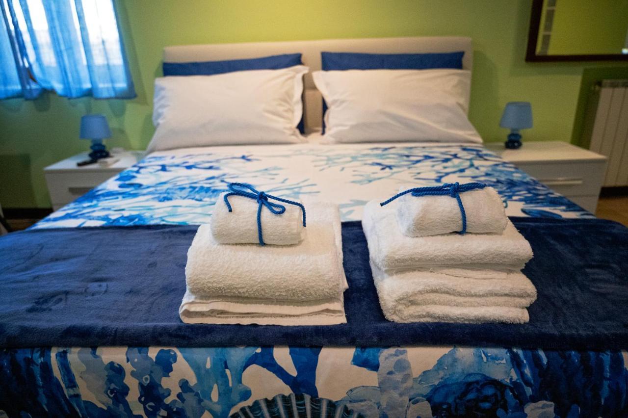 Casa "Positano" Da Ely - Salerno Centro Con Self Check-In Lejlighed Eksteriør billede