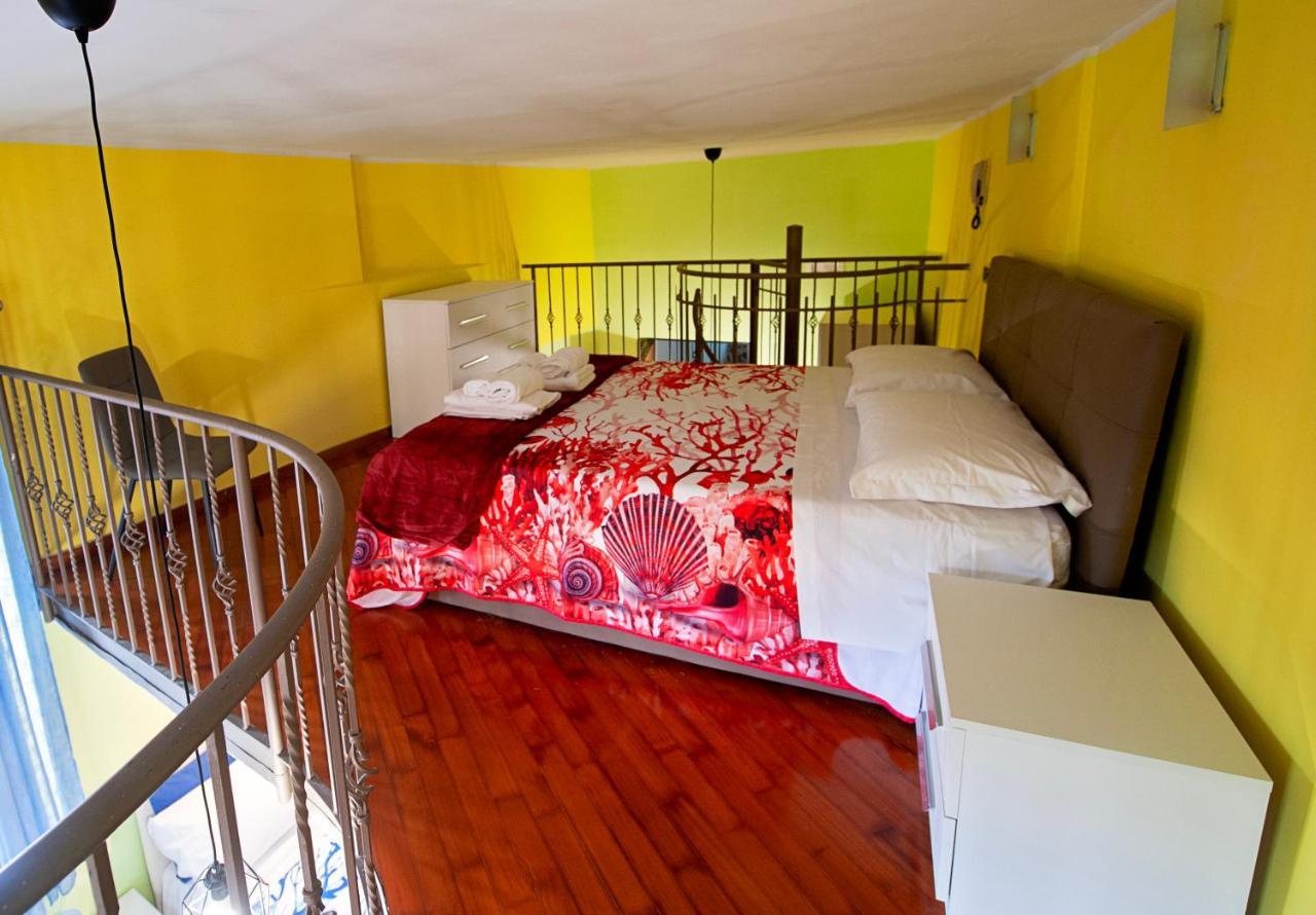 Casa "Positano" Da Ely - Salerno Centro Con Self Check-In Lejlighed Eksteriør billede