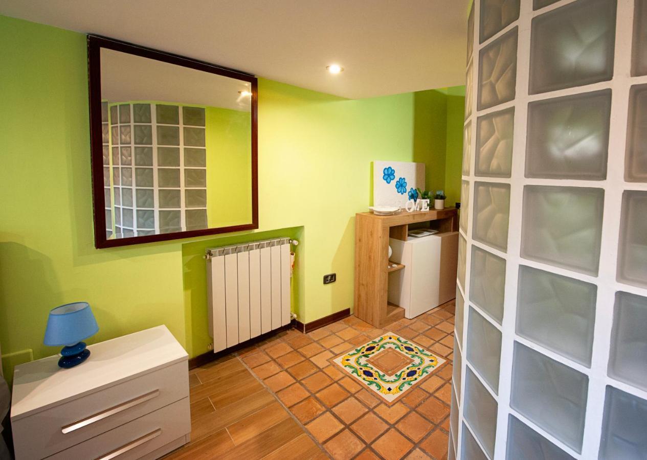 Casa "Positano" Da Ely - Salerno Centro Con Self Check-In Lejlighed Eksteriør billede